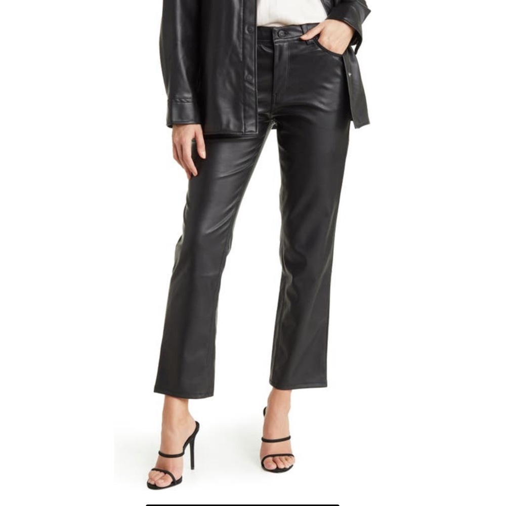 FINAL SALE 29/8 Kensie black vegan leather ankle pants